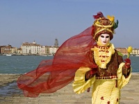 Karnevál Velencében Non-stop