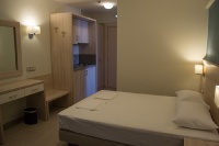 Alarzó Apartmanház